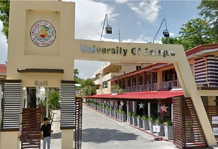 Chinese trainee students are accepted by the University of Antique