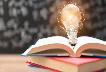 Government Announces 295,000 International Student Places for 2026 in New Planning Framework