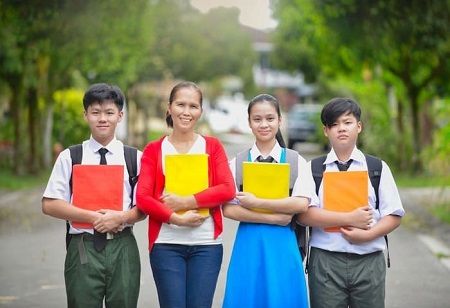 Universiti Malaysia Sabah, Viet University Partner On English