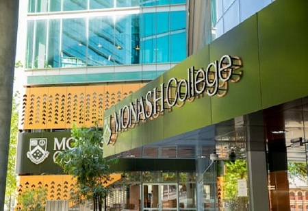 Monash University Opens New Docklands Campus