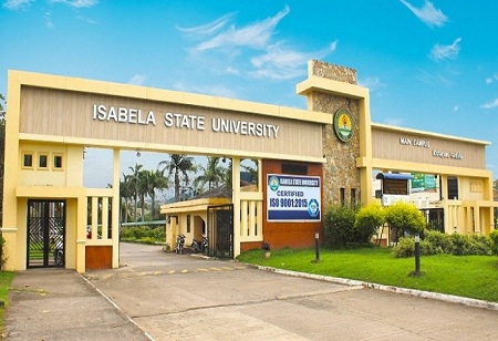 Isabela State University formally offers the MD degree to improve rural medical education