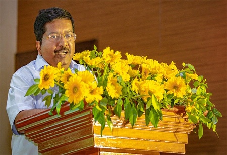 5T Improves Higher Education