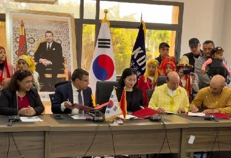 Korea Donates Equipment to Increase Parenting Training in Sidi Taibi