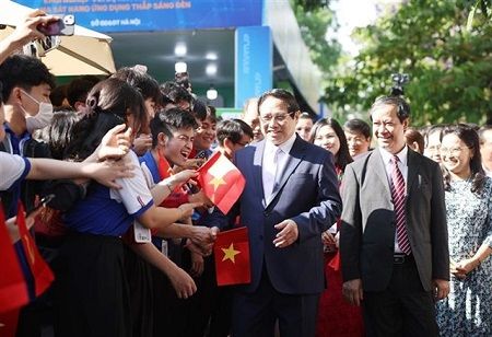 PM Chinh Calls for Stronger Ecosystem to Support Student Innovation and Start-ups