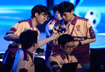 Beijing Schools Add AI Courses to Boost Student Learning