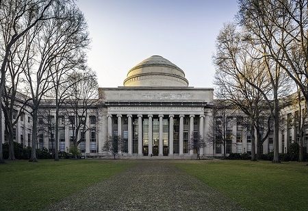 QS World Rankings 2025: MIT Leads, Cambridge University Drops to fifth