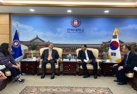 New Initiatives Boost Exchange Quotas, Scholarships, and Korean Language in Dushanbe