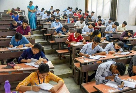 In Maharashtra, junior college check reveals that pupils are absent from classrooms