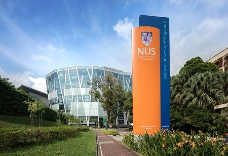 NUS Launches Pilot Program with Students as Campus Ambassadors to Guide Visitors
