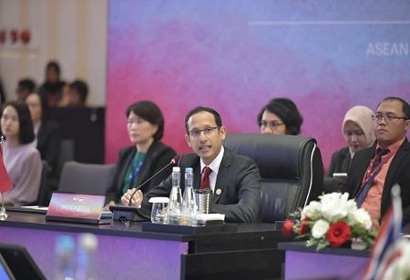 Indonesian Ministry of Education Boosts Global Ties for Educational Research